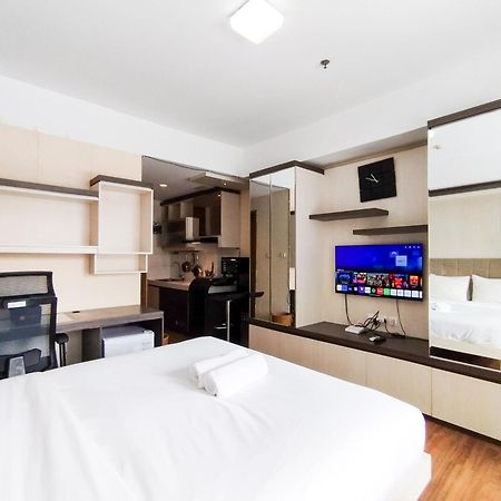 Simply And Comfy Studio Room Apartment Beverly Dago By Travelio Bandung Exterior foto